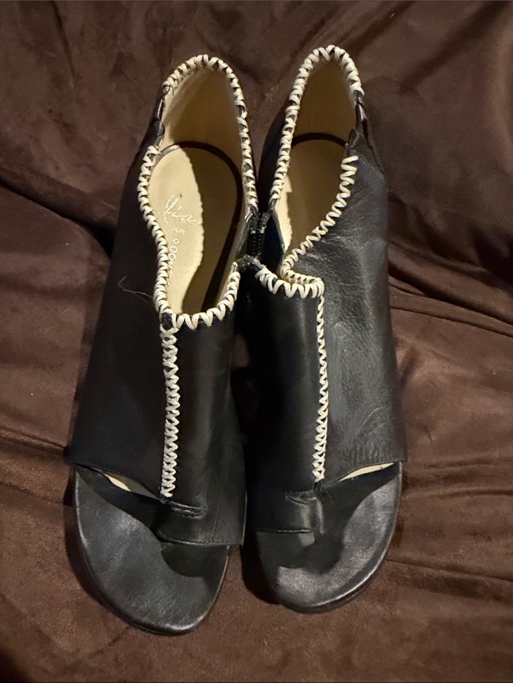 Donald J. Pliner Black Leather Open-Toe Mules with Cream Whipstitch